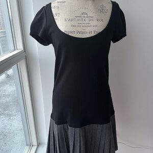 Theory Black and Gray Short Sleeve Top